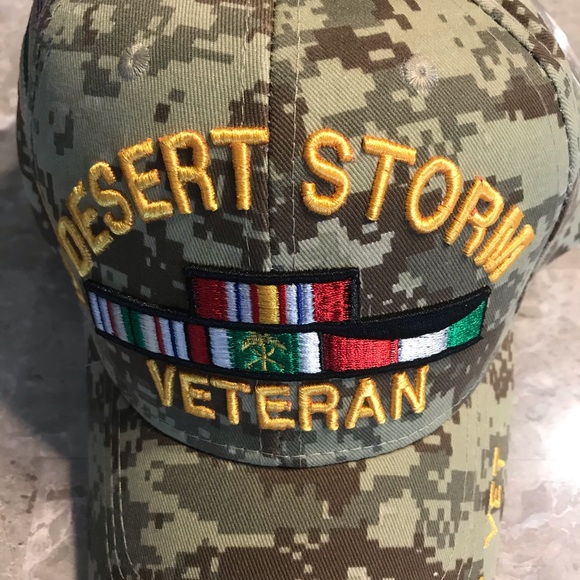 Desert Storm Veteran in Desert Camouflage Color. Never worn brand new. - Picture 2 of 7